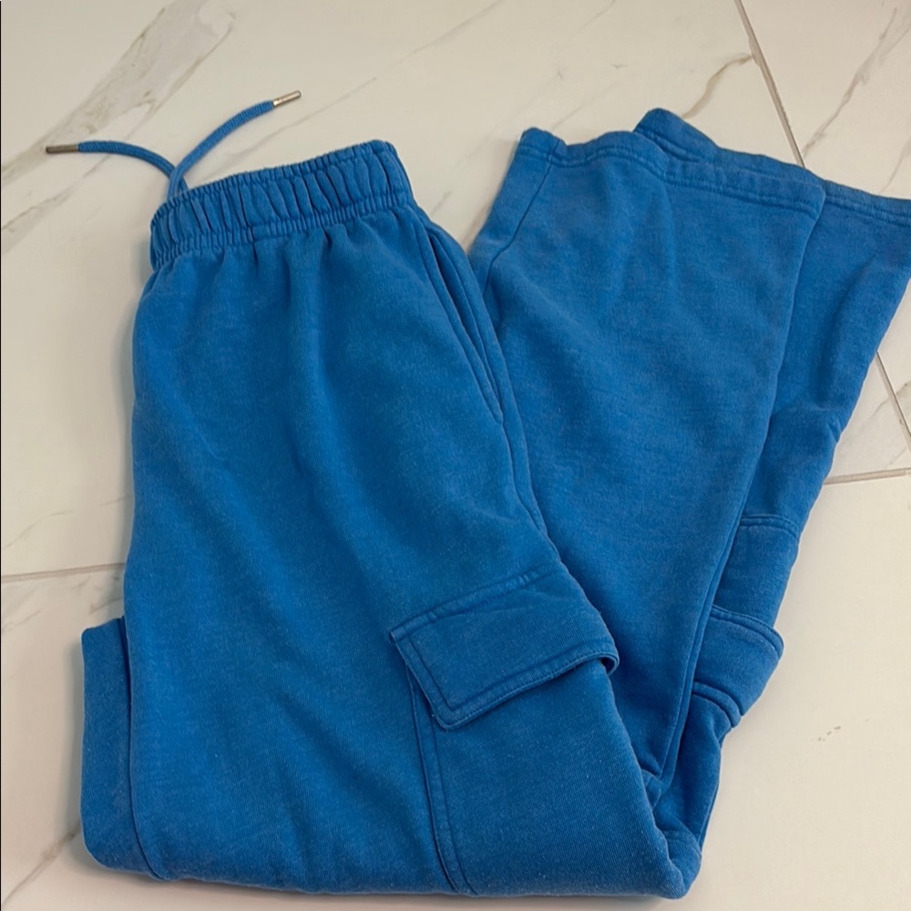 Blue garage cargo sweats